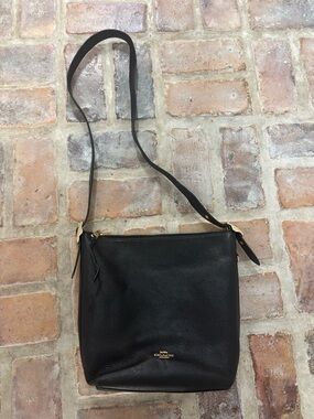 Coach Val Duffle Bag Black Carry Strap Authentic Pebble Black Leather Crossbody